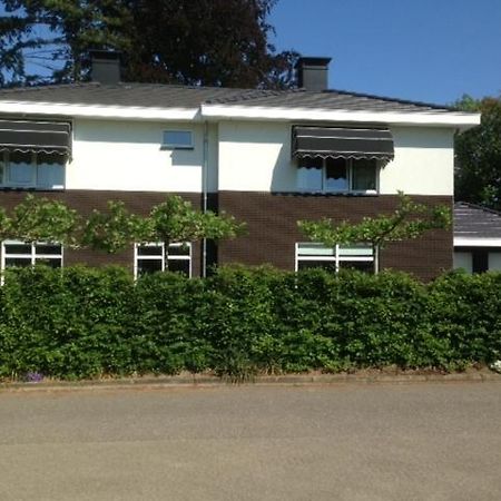 Hotel Garni Villa Arrisja Eefde Bagian luar foto