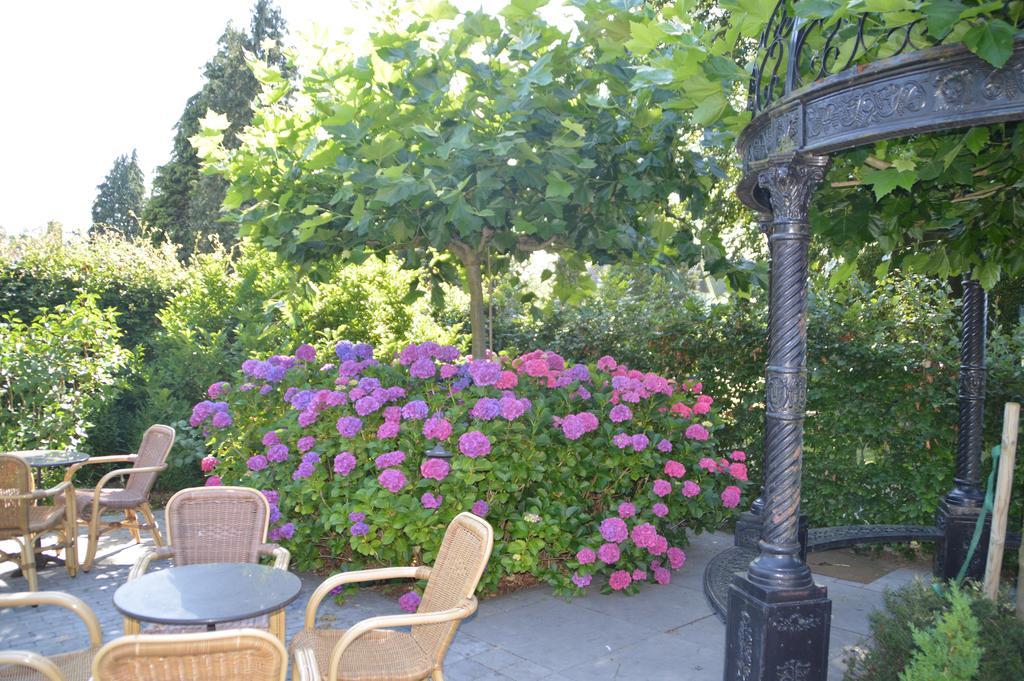 Hotel Garni Villa Arrisja Eefde Bagian luar foto