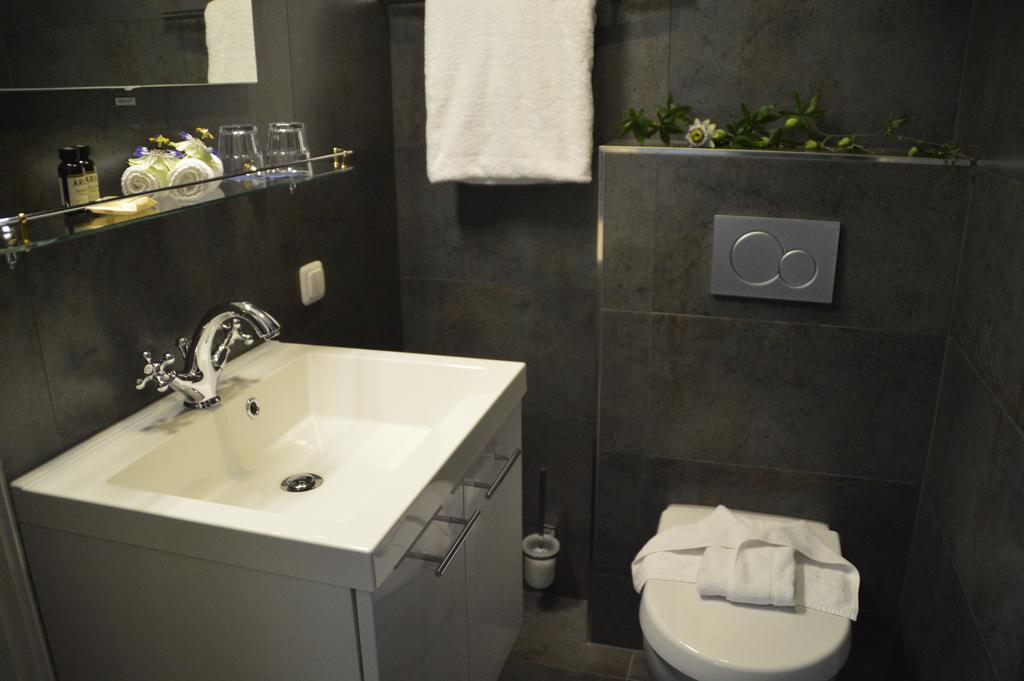 Hotel Garni Villa Arrisja Eefde Bagian luar foto