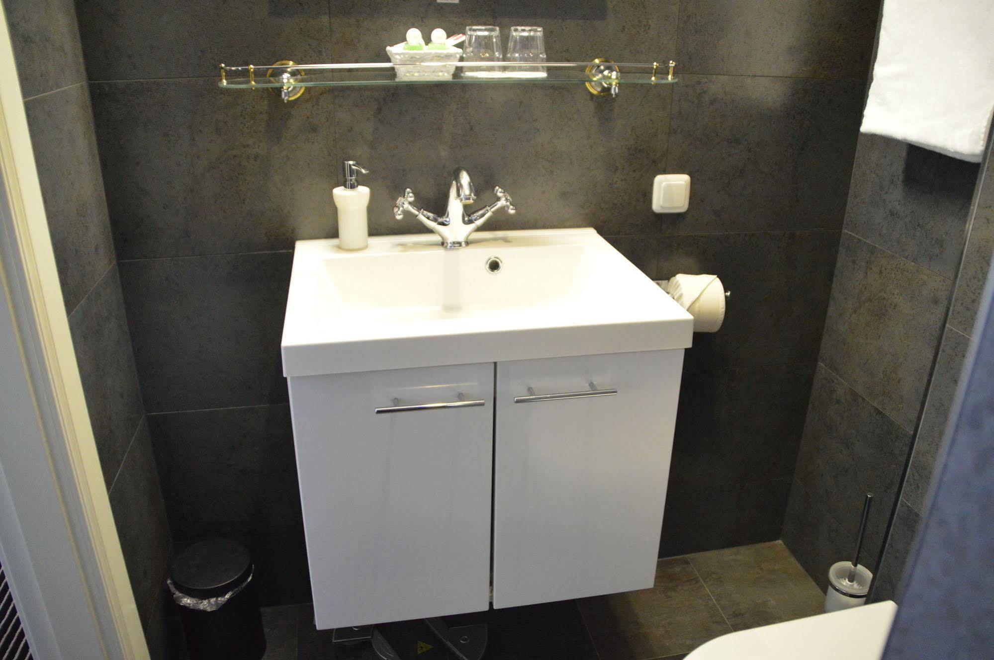 Hotel Garni Villa Arrisja Eefde Bagian luar foto