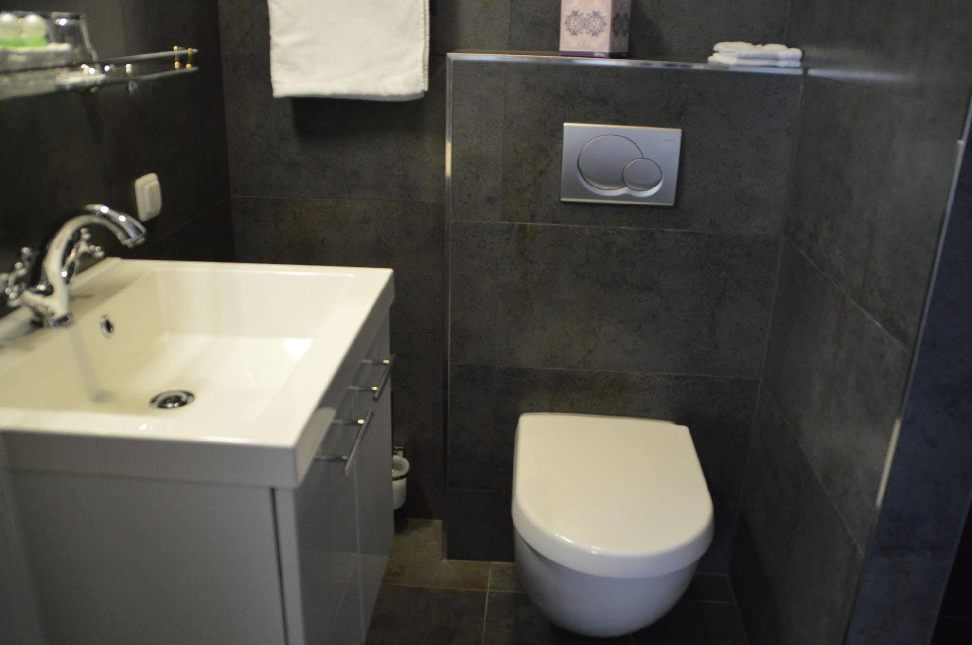 Hotel Garni Villa Arrisja Eefde Bagian luar foto